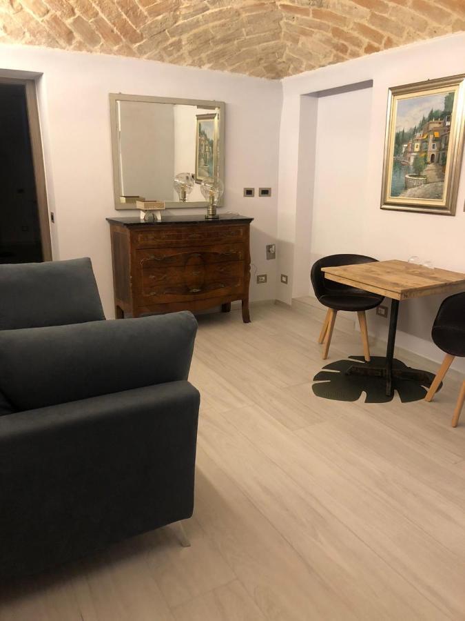 Casa Michela Bed and Breakfast Plasencia Exterior foto